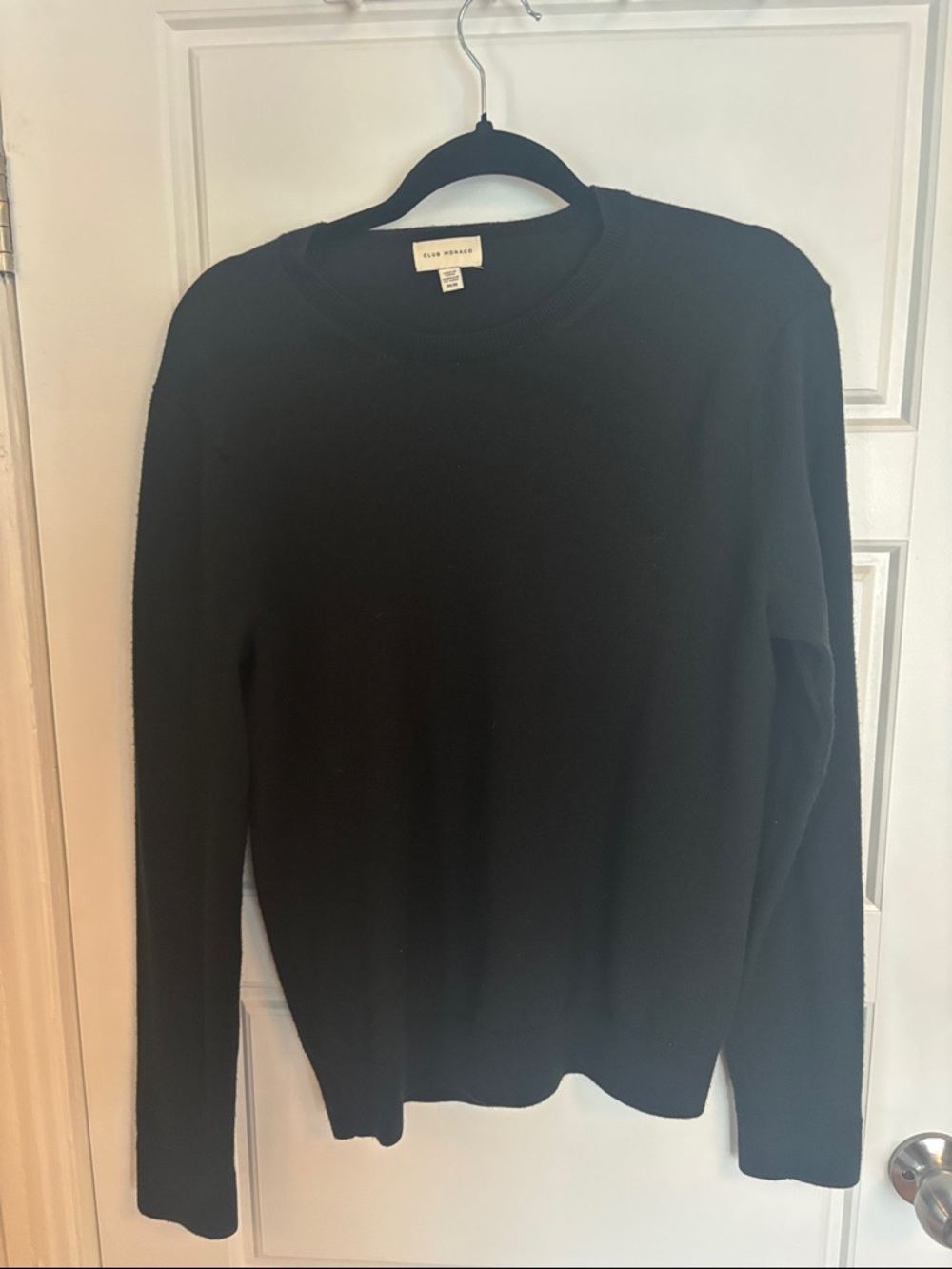 Club Monaco Men's Black Crewneck Sweater